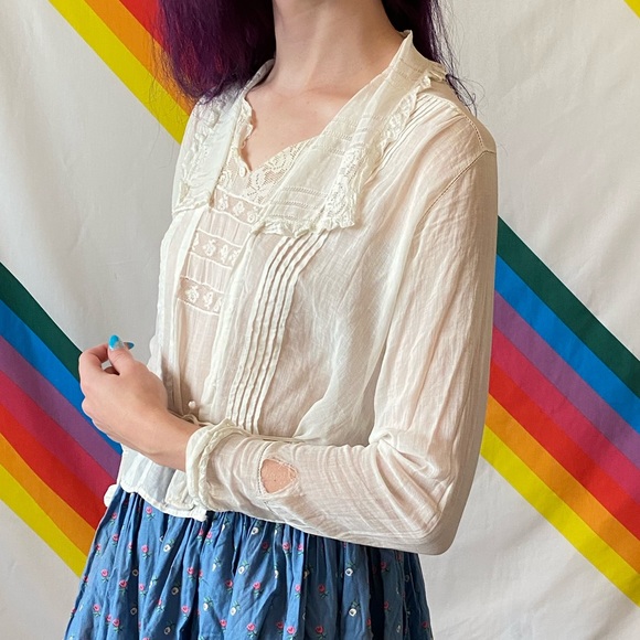 SOLD Edwardian Lawn Blouse As Is - Picture 3 of 14